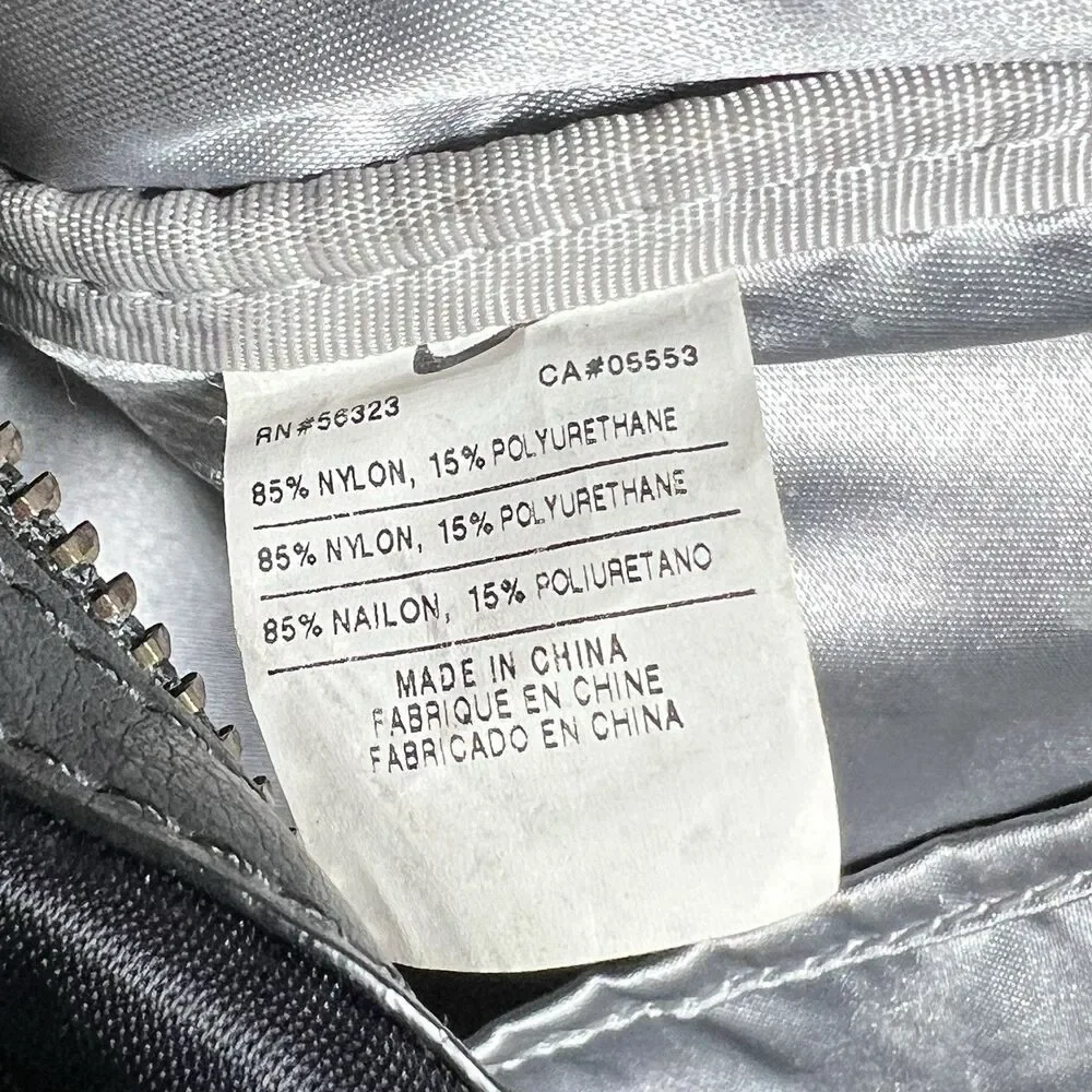 Nike Women's Gym Club Duffel Bag Travel Black Rare Read Des